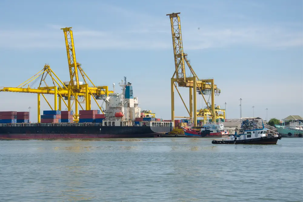 shipping container loading